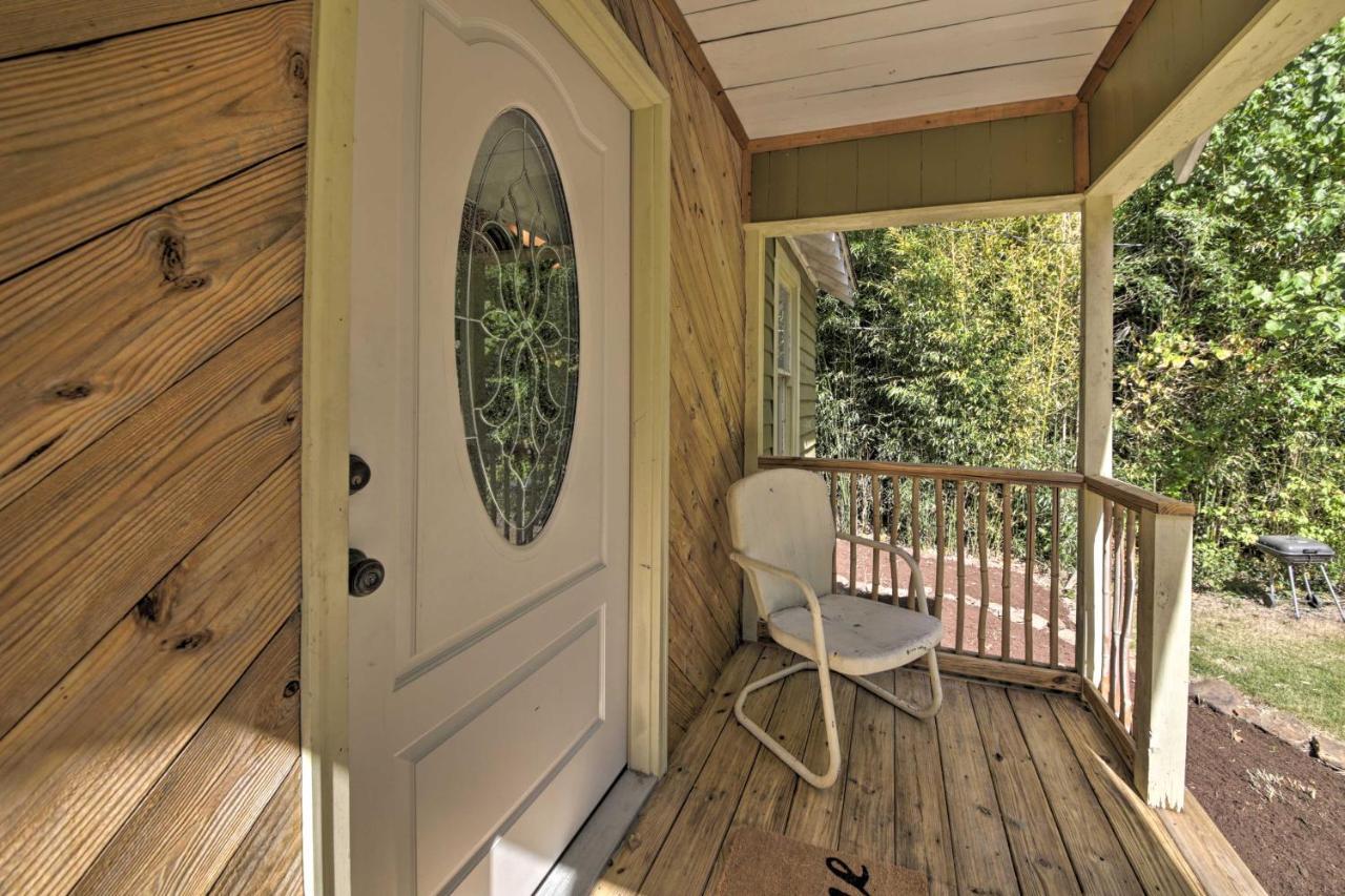 Pet-Friendly Cottage With Fire Pit - 3 Mi To Siu! Carbondale Εξωτερικό φωτογραφία